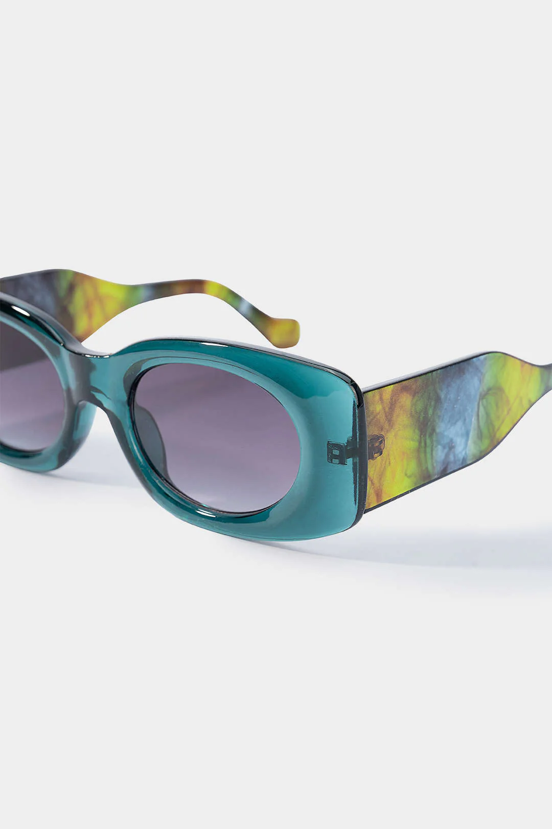 Gradient Square Frame Sunglasses - Image 4