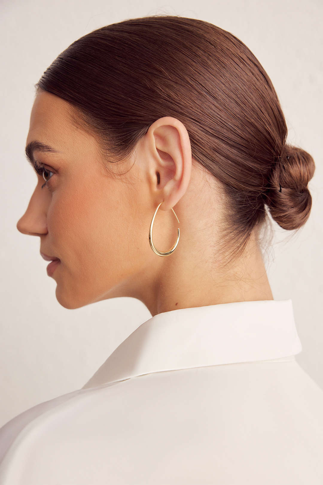 Metal Oval Earrings - Image 8