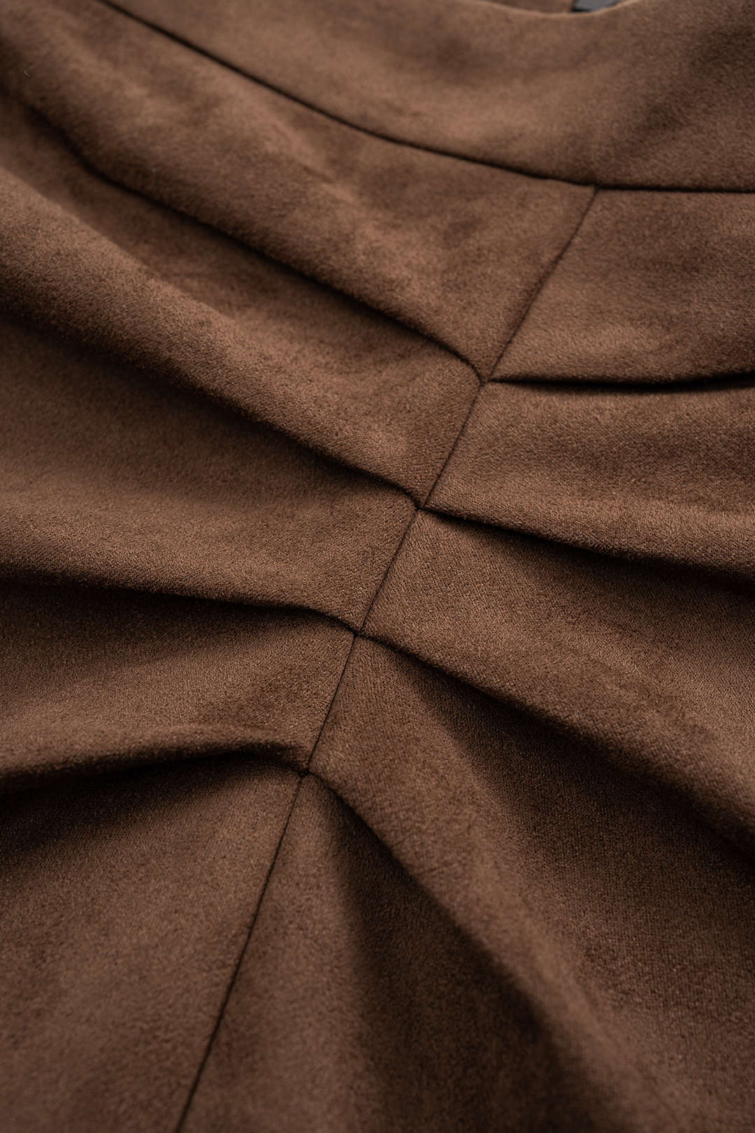 Suede Asymmetrical Ruched Side Split Zipper Skirt - Image 3