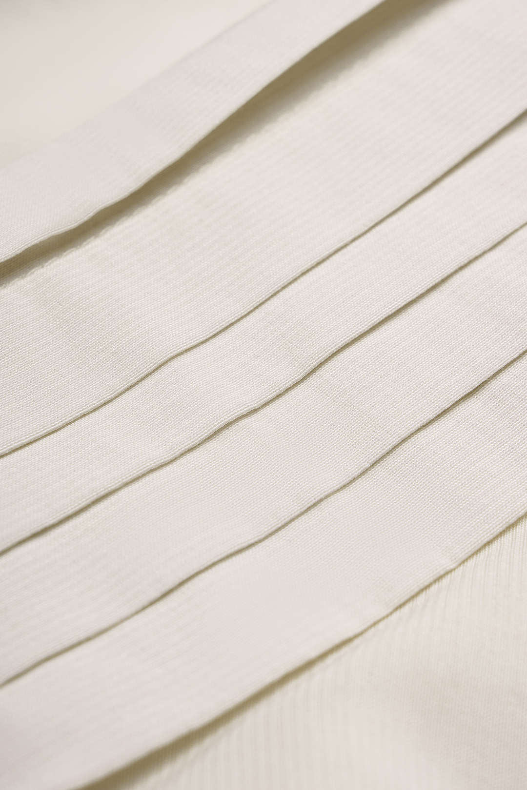 Contrast Binding Asymmetrical Hem Ruched Skirt - Image 3