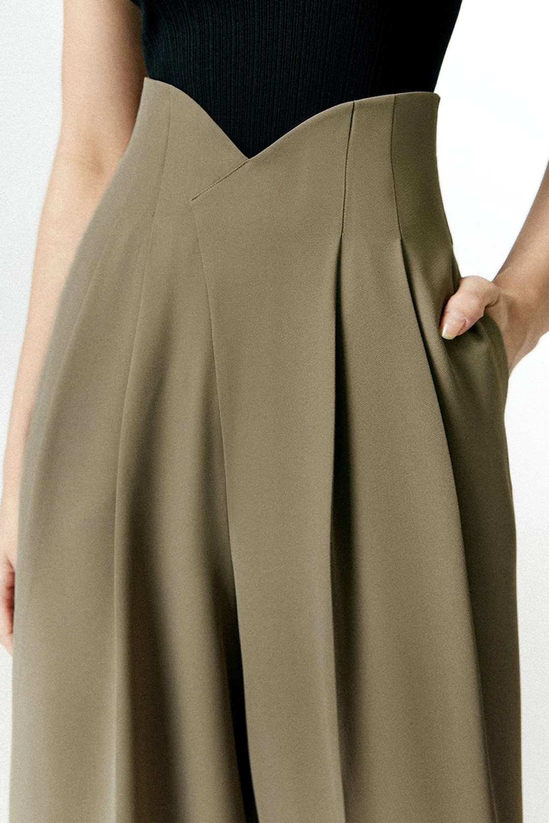 Pleated Asymmetrical Wide Leg Trousers - Image 3