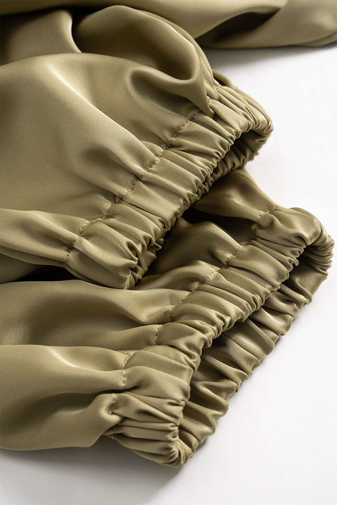 Contrast Satin Pleated Lantern Trousers - Image 3