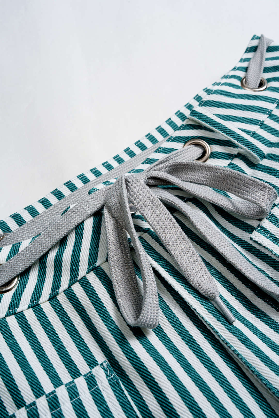 Stripe Print Pocket Drawstring Barrel Trousers - Image 9