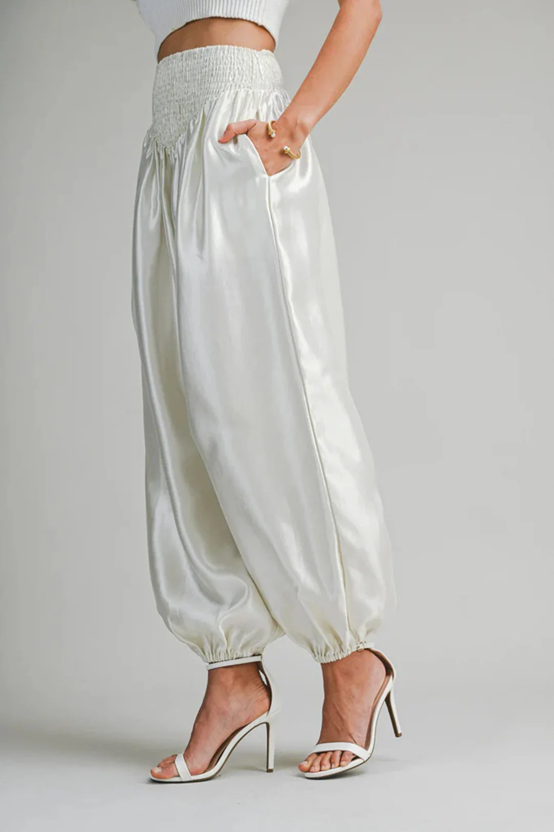 Smocked Pocket Balloon Pants - Image 4