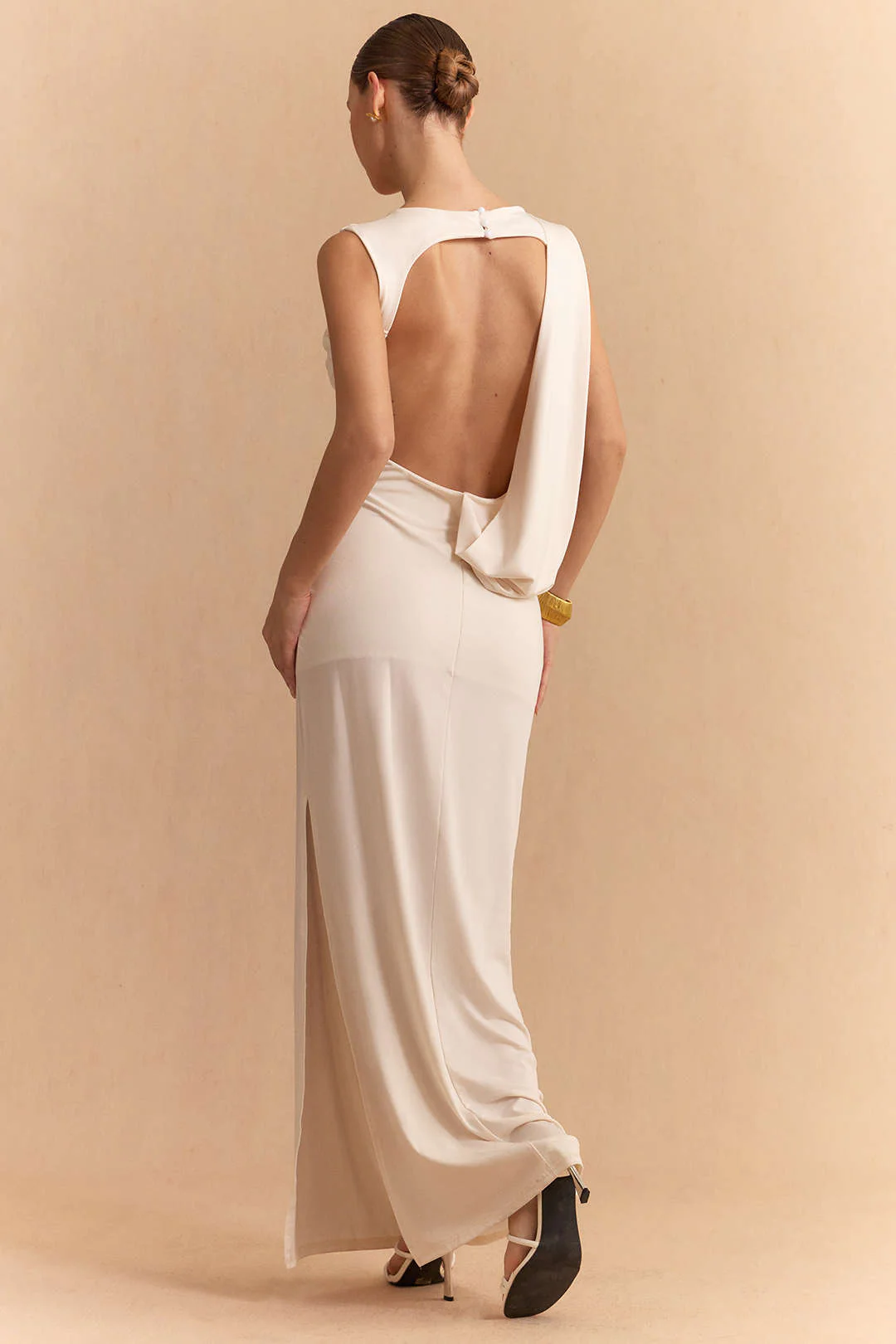 Round Neck Asymmetrical Ruched Backless Sleeveless Maxi Dress - Image 5
