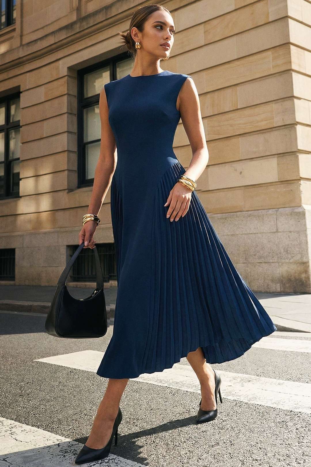 Round Neck Pleated Sleeveless Maxi Dress - Image 3