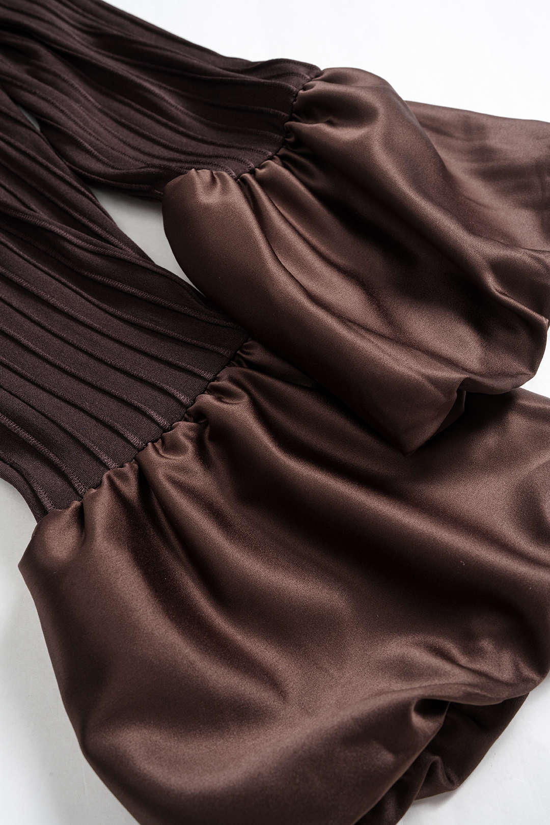 Plus Size Bell Sleeve Ruffle Hem Ribbed Dress - Image 5