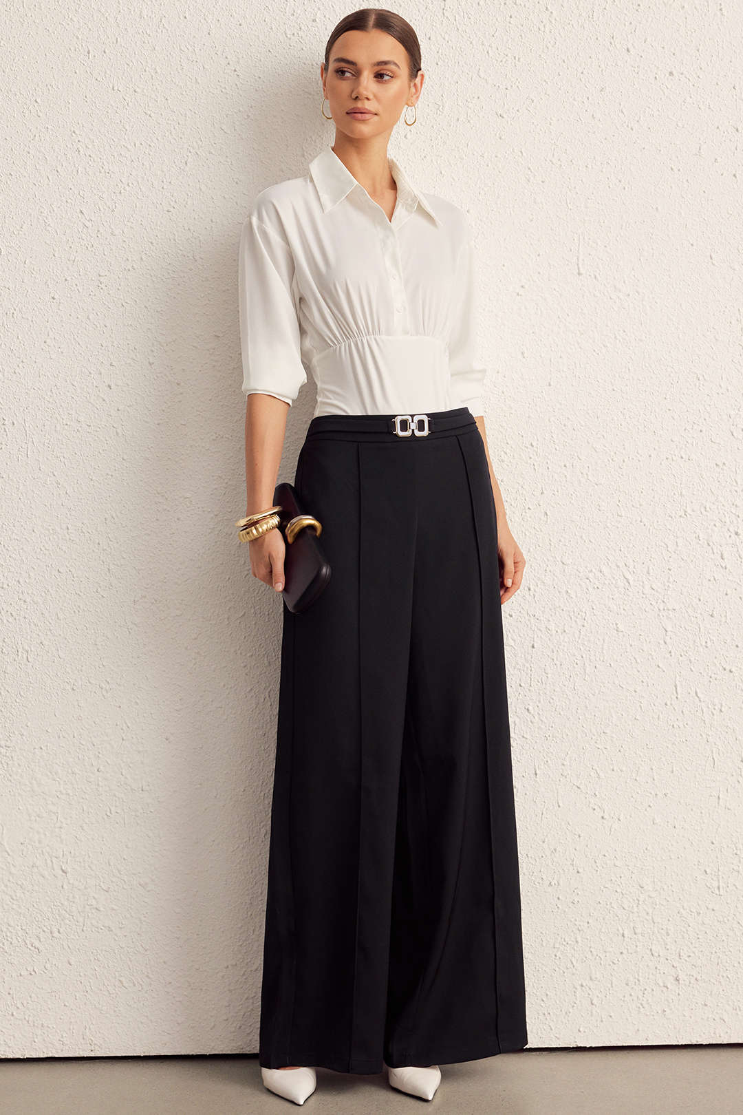 Solid Belted Wide-Leg Pants - Image 3