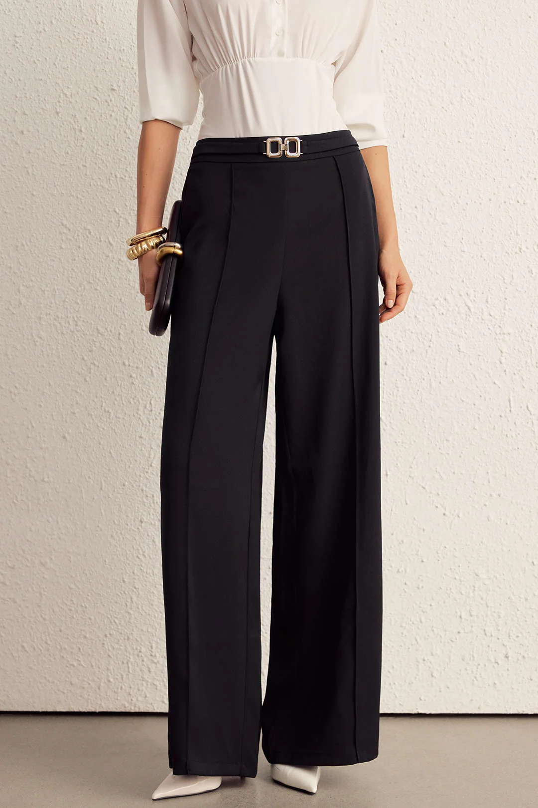 Solid Belted Wide-Leg Pants - Image 4