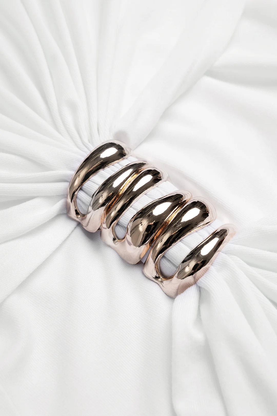 Round Neck Asymmetrical Metal Ring Top And Skirt Set - Image 4