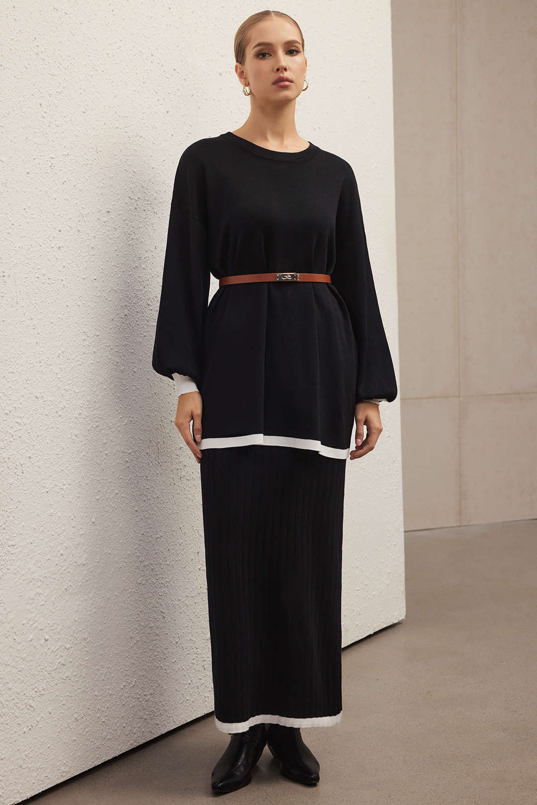Knit Contrast Binding Belted Long-Sleeve Top And Ribbed Skirt Set