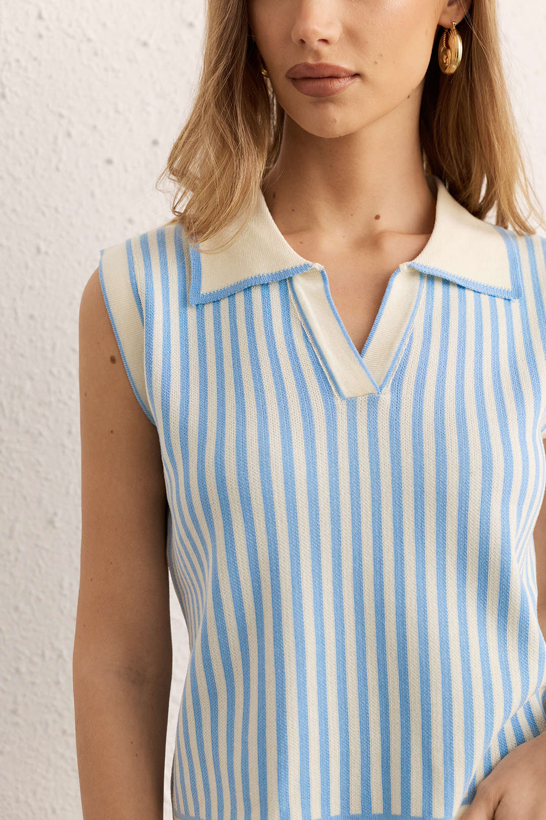 Knit Stripes Contrast Print V-Neck Tank Top And Pocket Skirt Set - Image 4