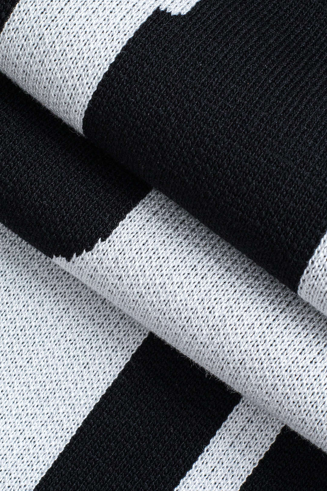 Contrast Cut Out Slit Sweater Dress - Image 4