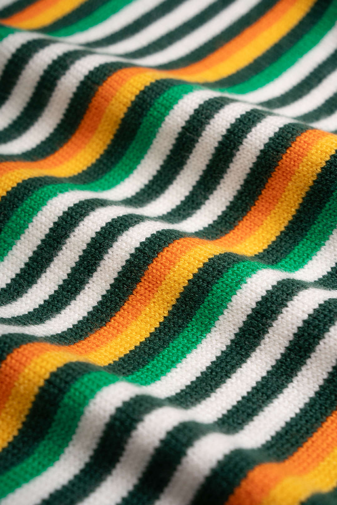 Knit Stripes Contrast Print Slit Skirt - Image 3
