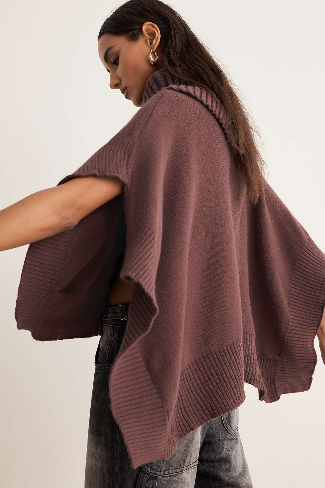 Knit Asymmetrical Irregular Long-Sleeve Top - Image 2