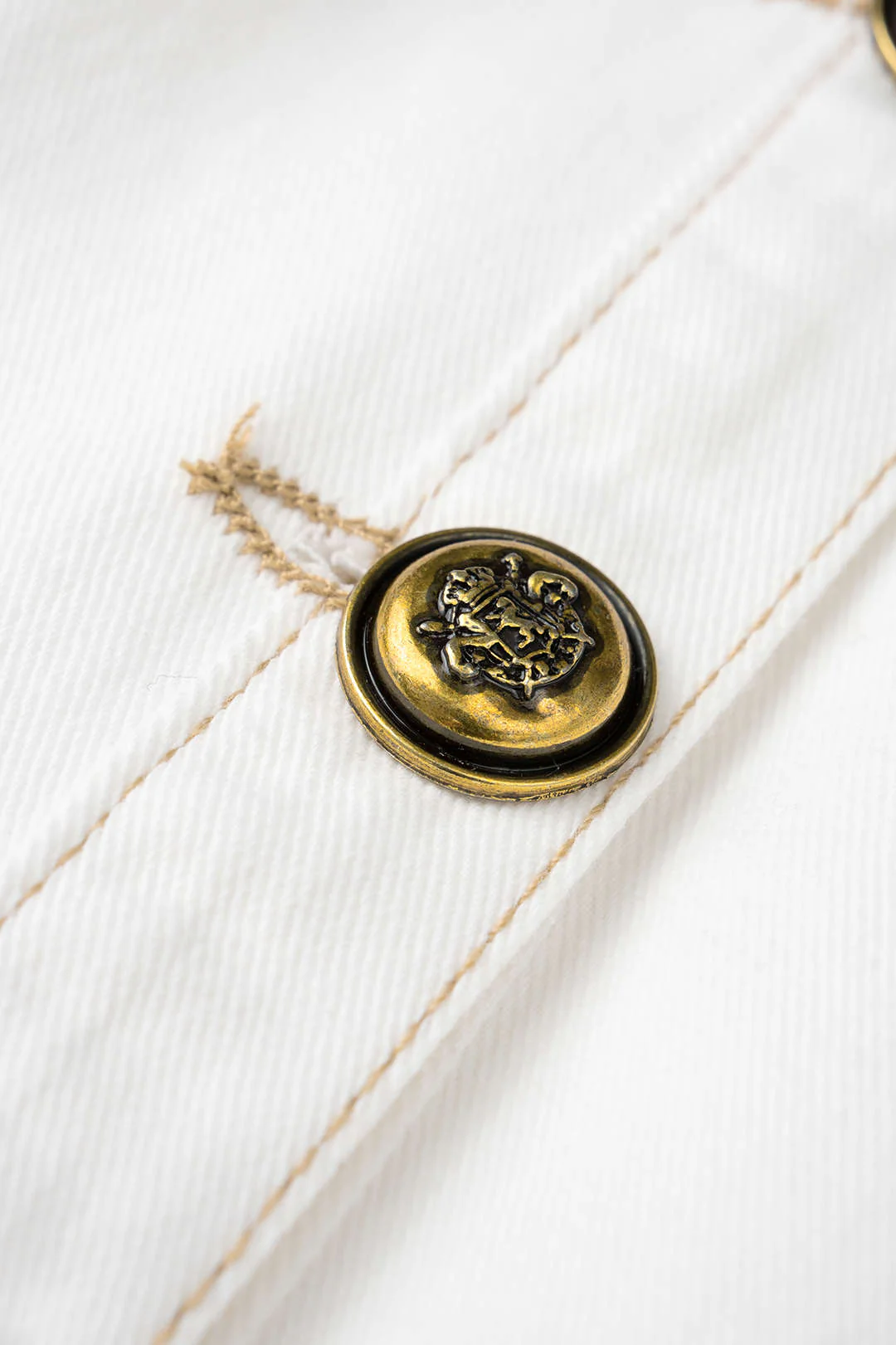 Denim Button Pleated Sleeveless Dress - Image 4