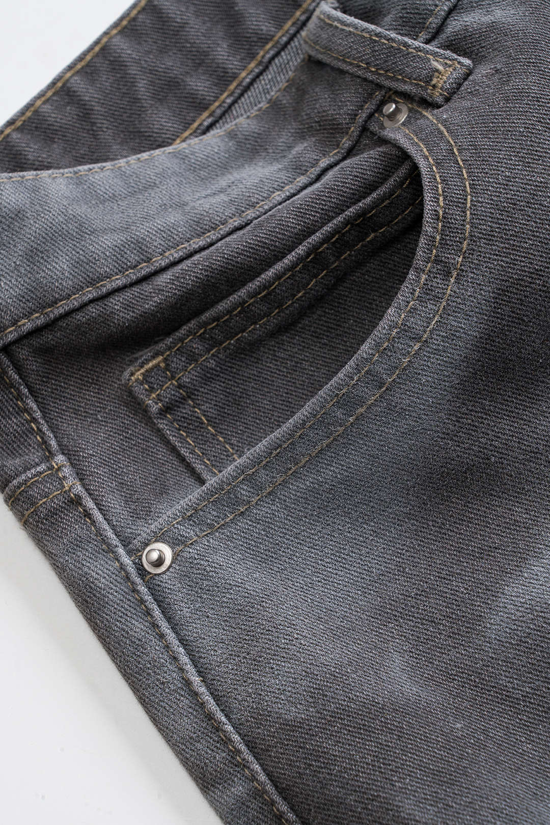 Abstract Print Denim Barrel Jeans - Image 3