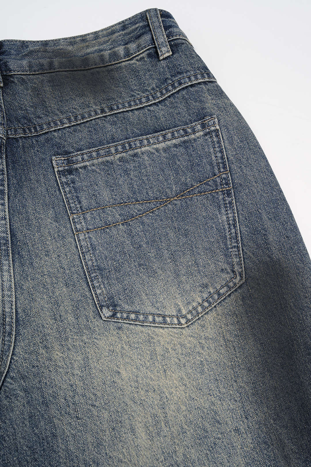 Denim Metallic Decor High Waist Jeans - Image 4