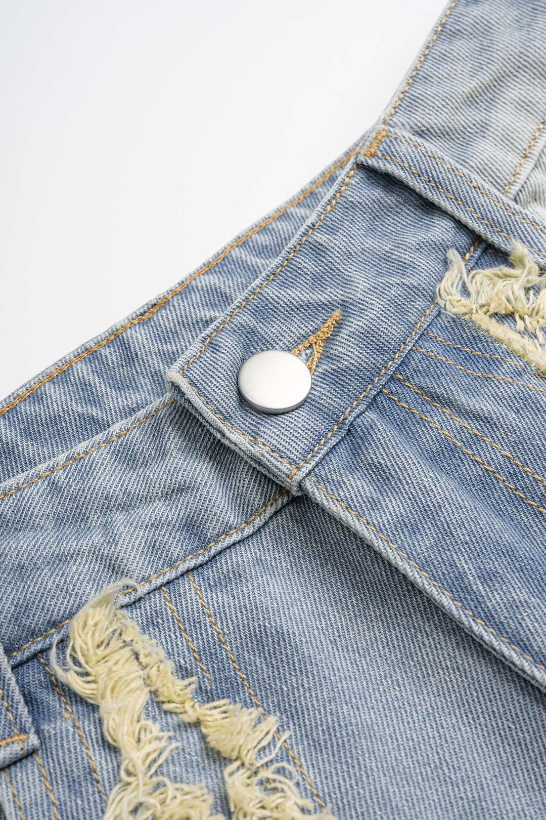 Denim Frayed Pocket Barrel Jeans - Image 3