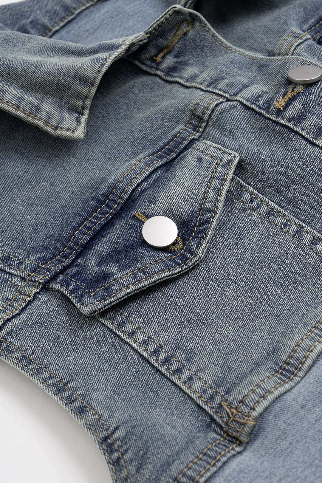 Denim Button Vest And Shorts Set - Image 3