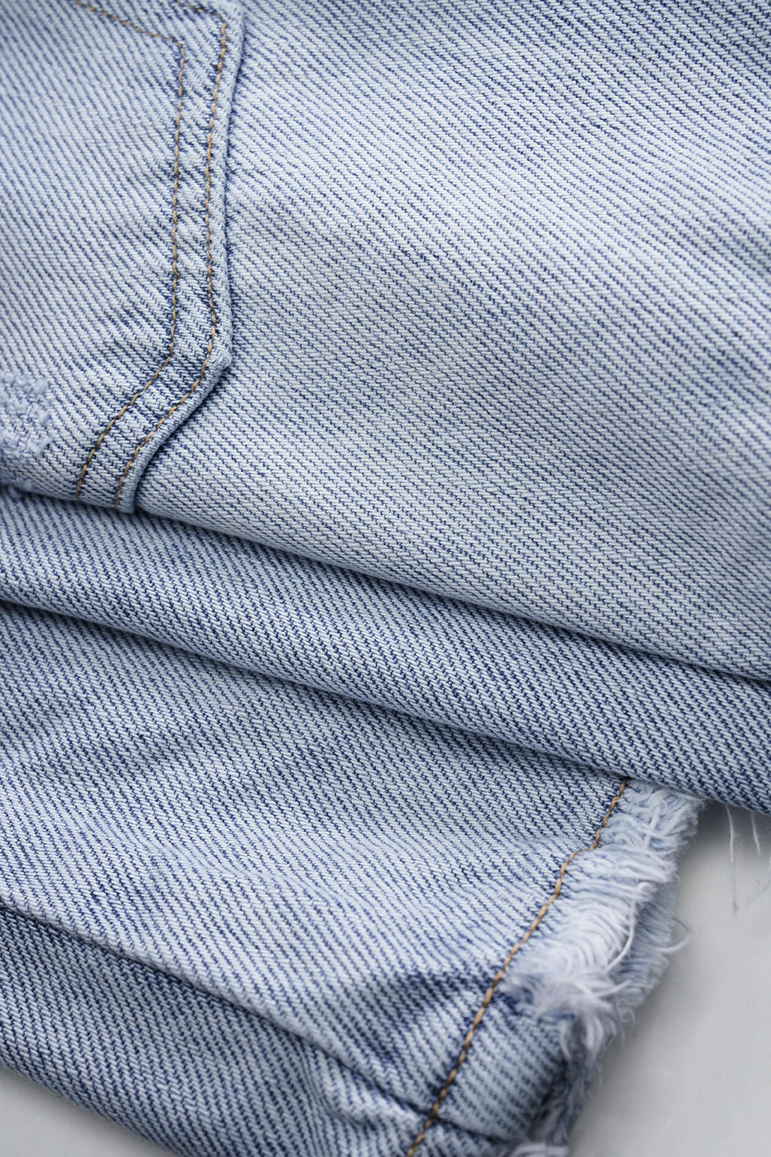 Denim Bead Chain Decor Ripped Frayed High Waist Shorts - Image 5