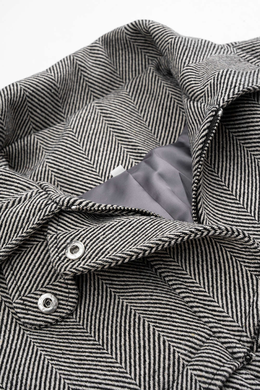 Woolen Zipper Jacket - Image 4