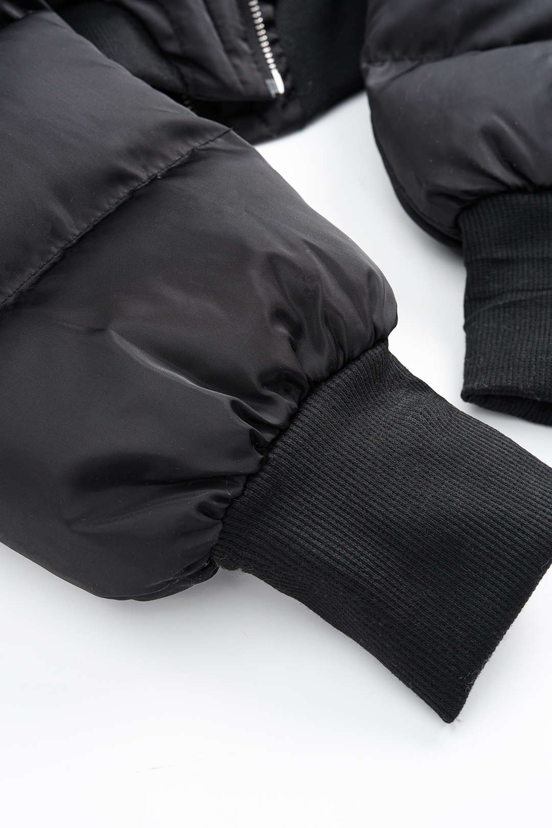 Stand Collar Zipper Long Sleeve Puffer - Image 4