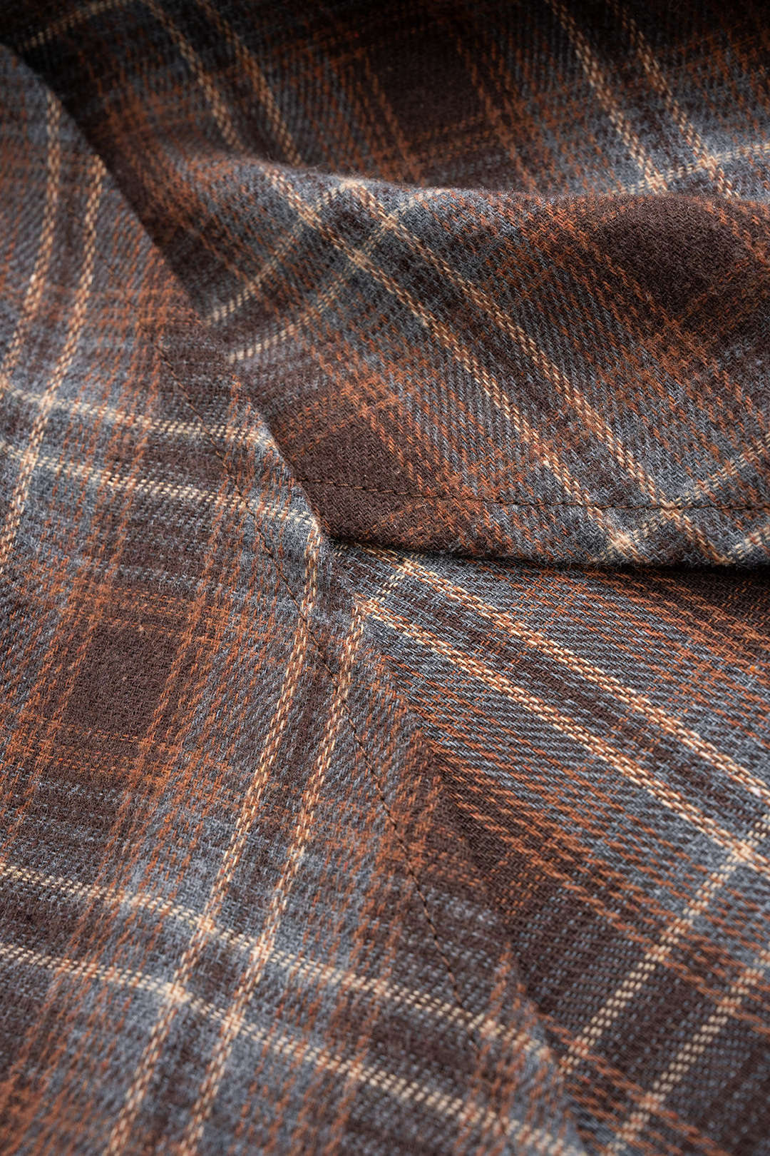 Plaid Print Asymmetrical Ruched Split Skirt - Image 4
