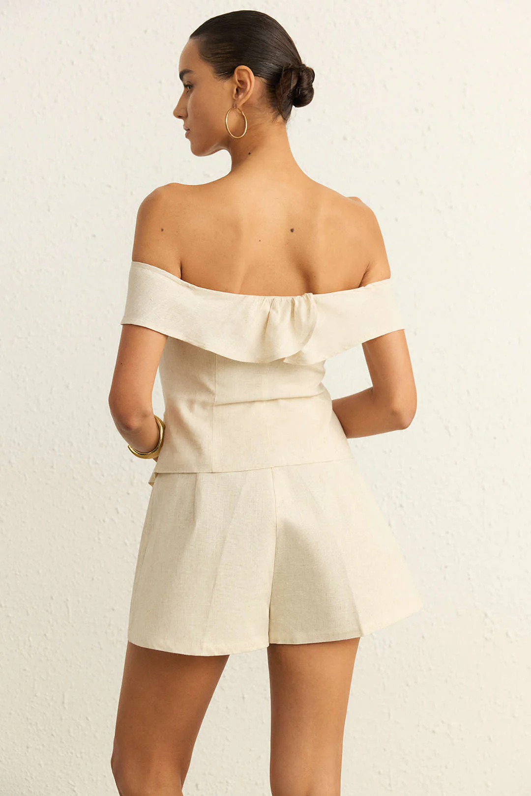 Linen High Waist Button Shorts - Image 9