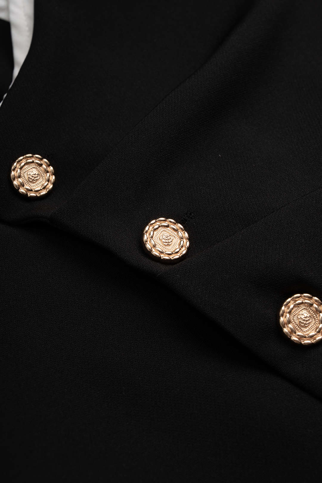 Metallic Decor Contrast Pleated V-Neck Long-Sleeve Shirt - Image 3