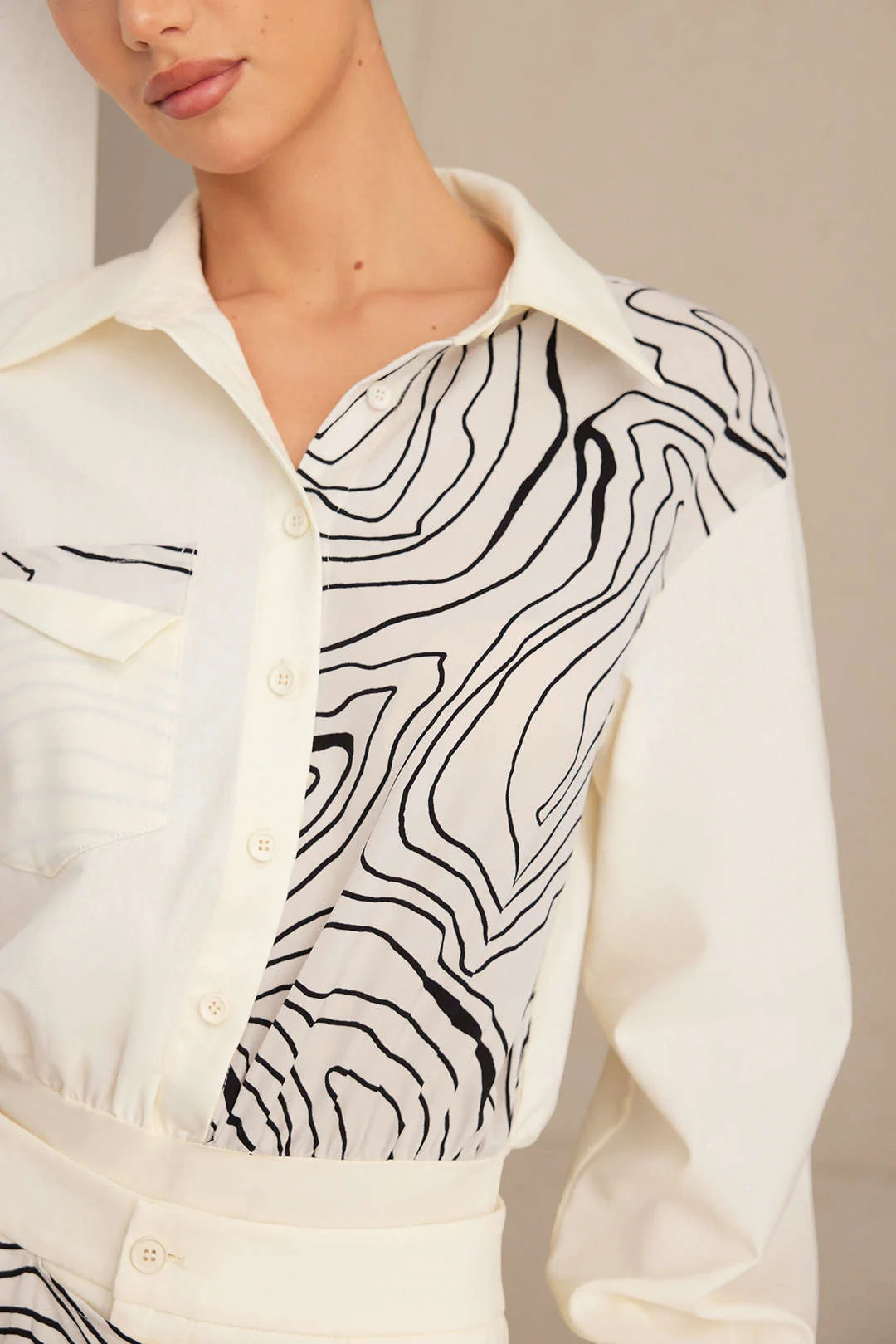Abstract Print Patchwork Button Pocket Long Sleeve Bodysuit - Image 6
