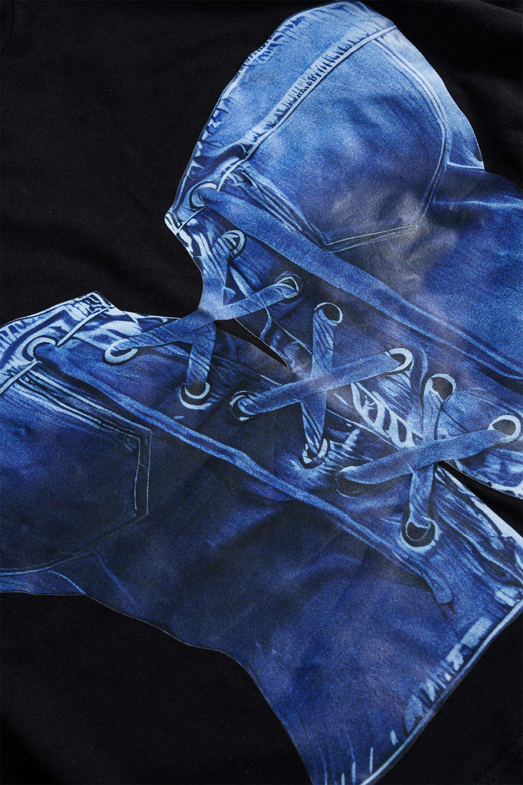 Plus Size Printed Denim Short Sleeve T-Shirt - Image 4