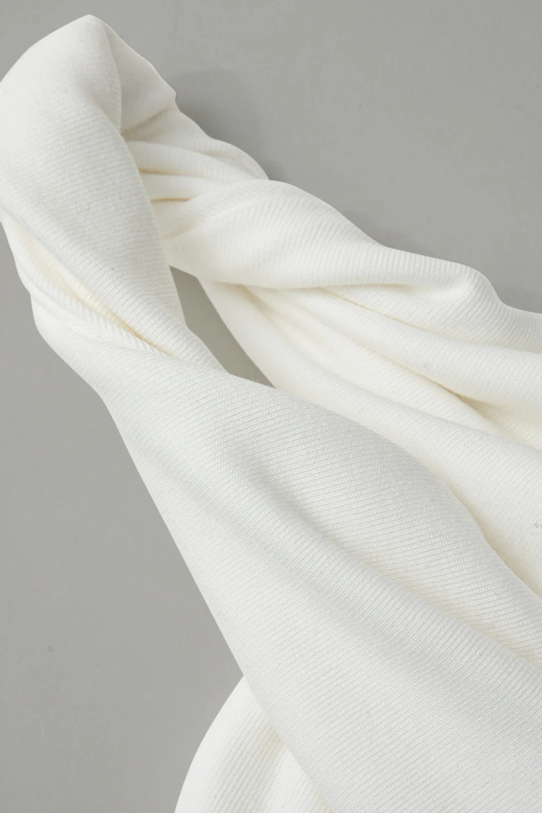 Plus Size Asymmetrical Twist Knot T-Shirt - Image 3