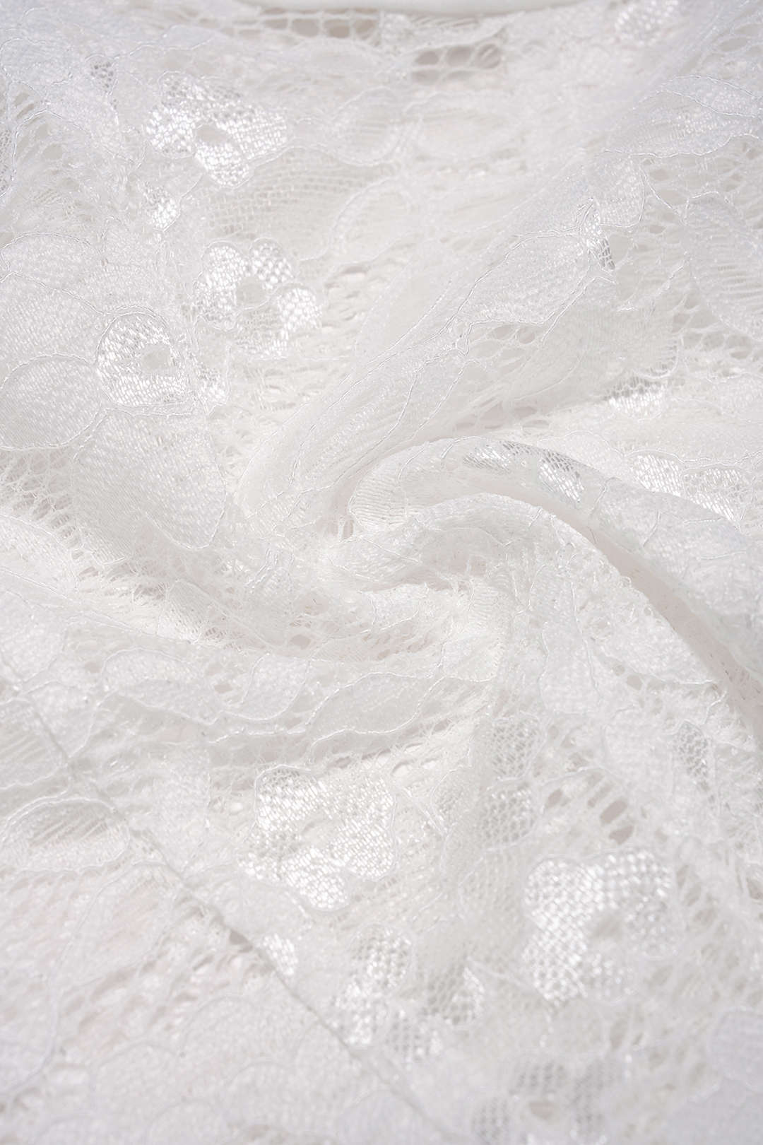Lace Patchwork Round Sleeve Short Sleeve T-Shirt - Image 4