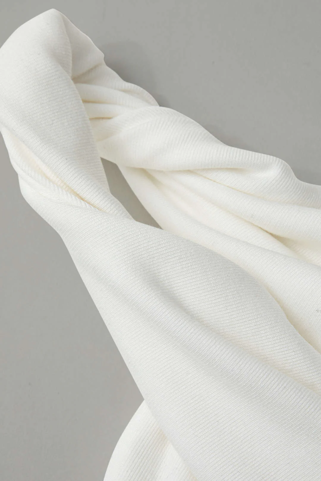 Basic Asymmetrical Twist Sleeveless Top - Image 5