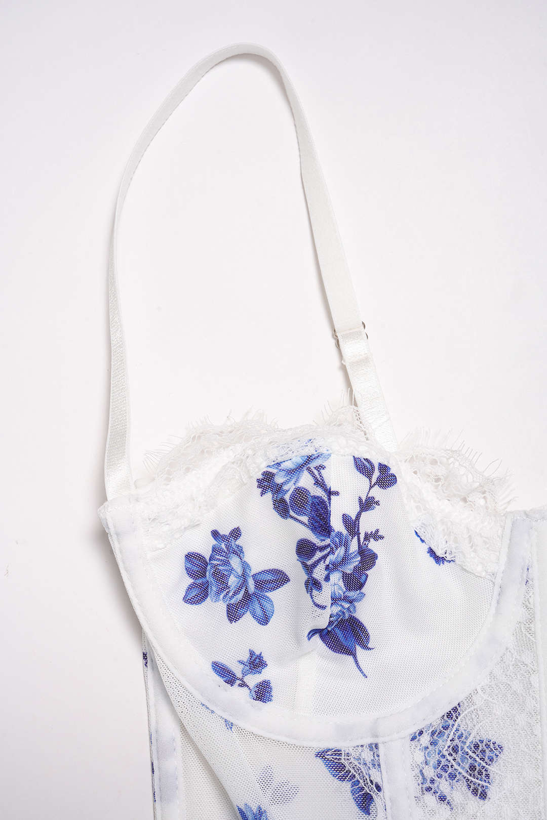 Floral Print Mesh Cami Top - Image 4