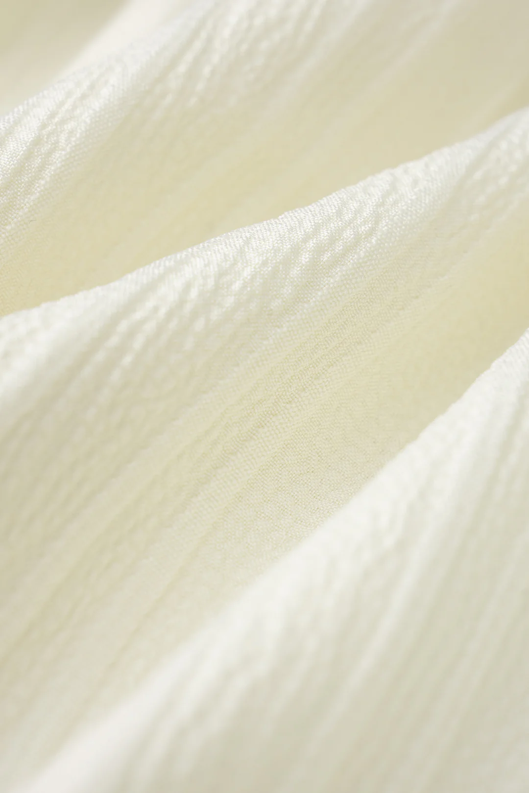 Textured V-Neck Tie Back Tank Top - Image 3