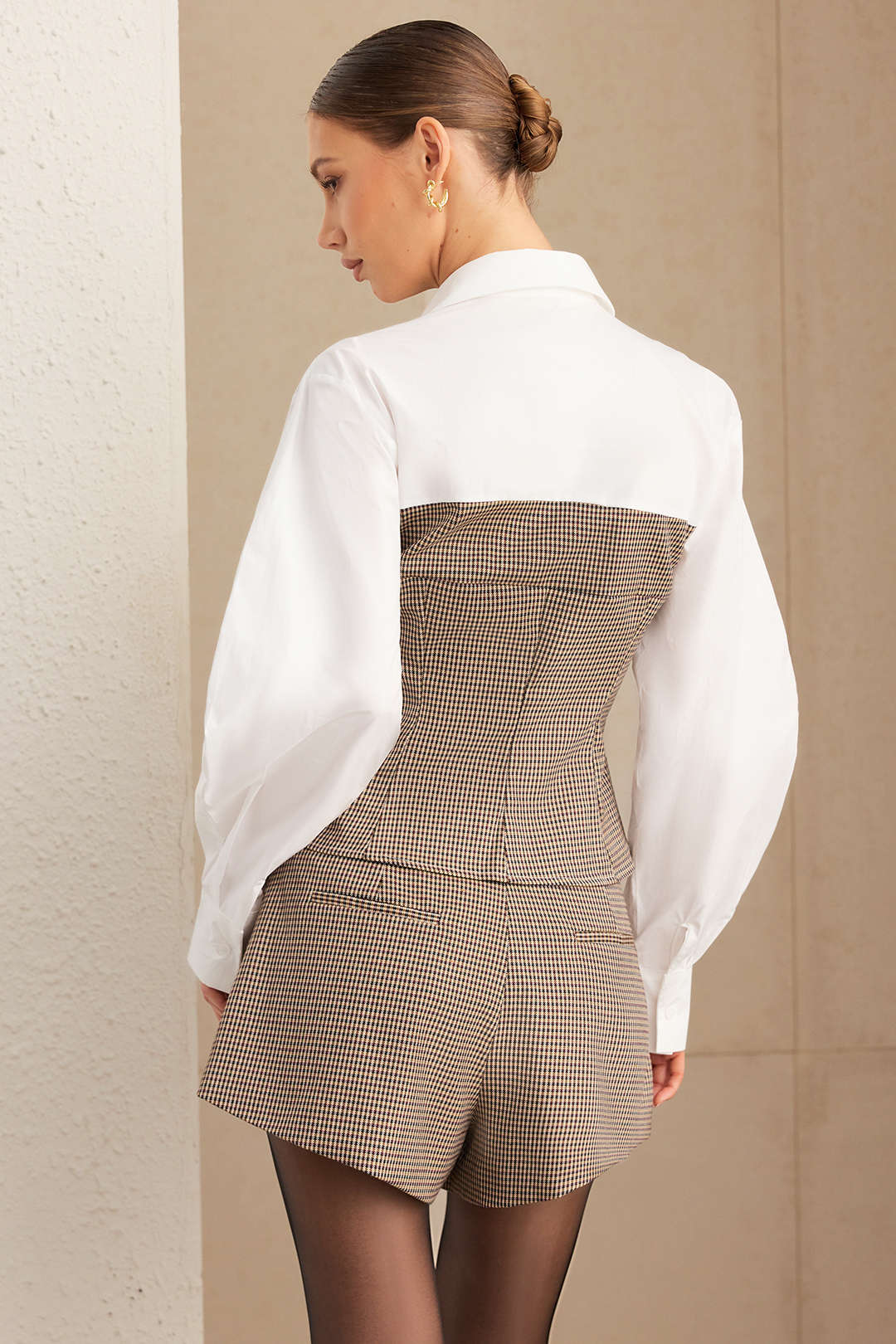 Plaid Print Irregular Button Zipper Long-Sleeved Top - Image 11