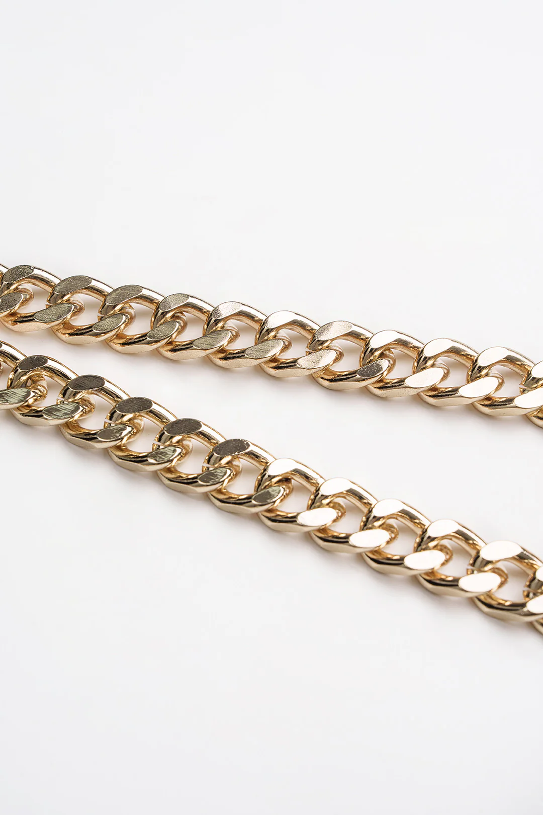 Metallic Chain Contrast Cami Top - Image 3