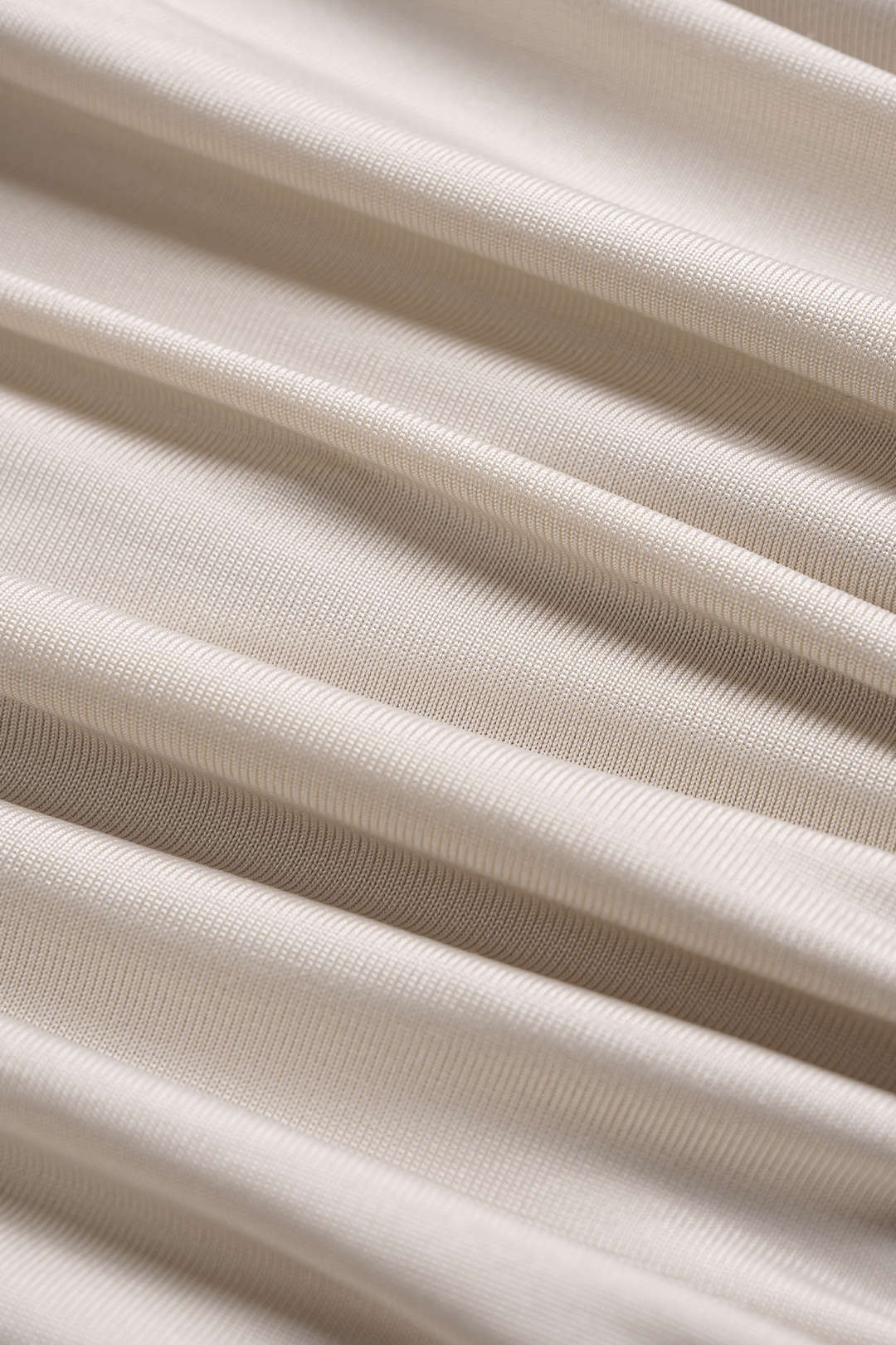 Solid Woven Ruched Tube Top - Image 6