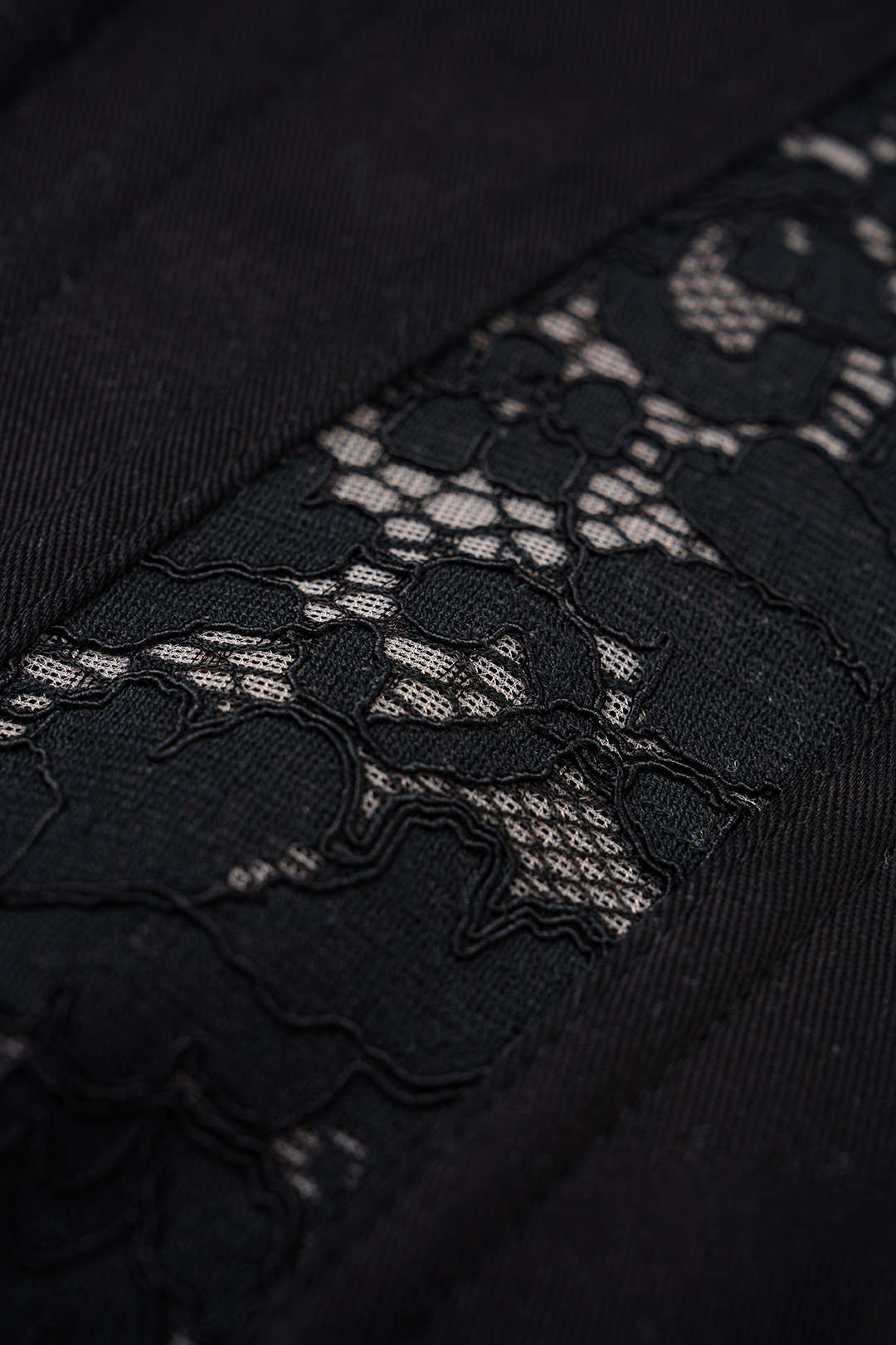 Lace Patchwork Embroidery Tie Back Tube Top - Image 3
