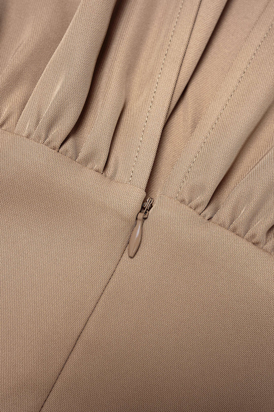 V-Neck Ruched Sleeveless Jumpsuit - Image 3