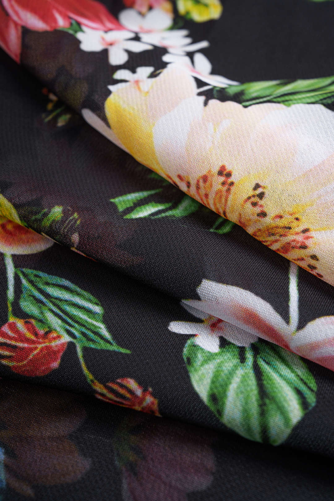 Contrast Floral Print Tie-Up Bikini Set - Image 4