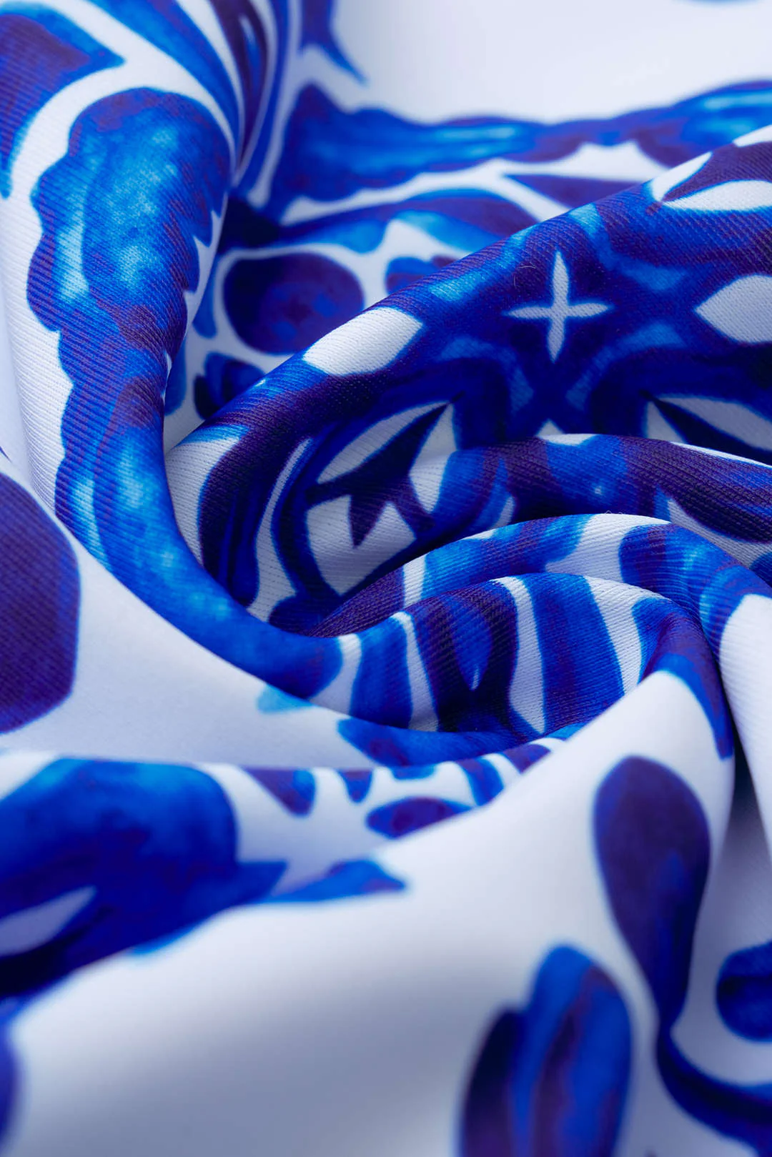 Plus Size Artistic Print Swimsuit - Image 3